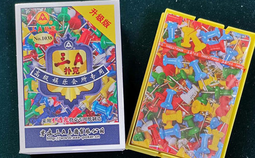 湟源扑克批发采购指南与产品质量识别要点解析